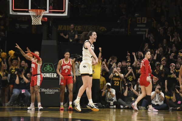 Watch college basketball hot sale online free reddit